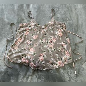 Torrid Thin Strap Gray Floral Blouse - Women’s Plus Size 00 (L)